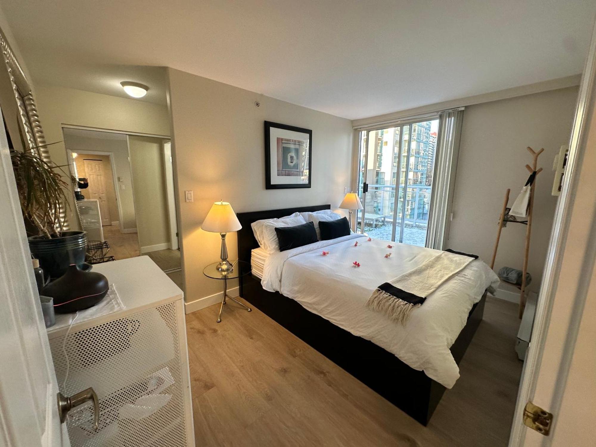 Penthouses Of Beach Ave Vancouver Kültér fotó