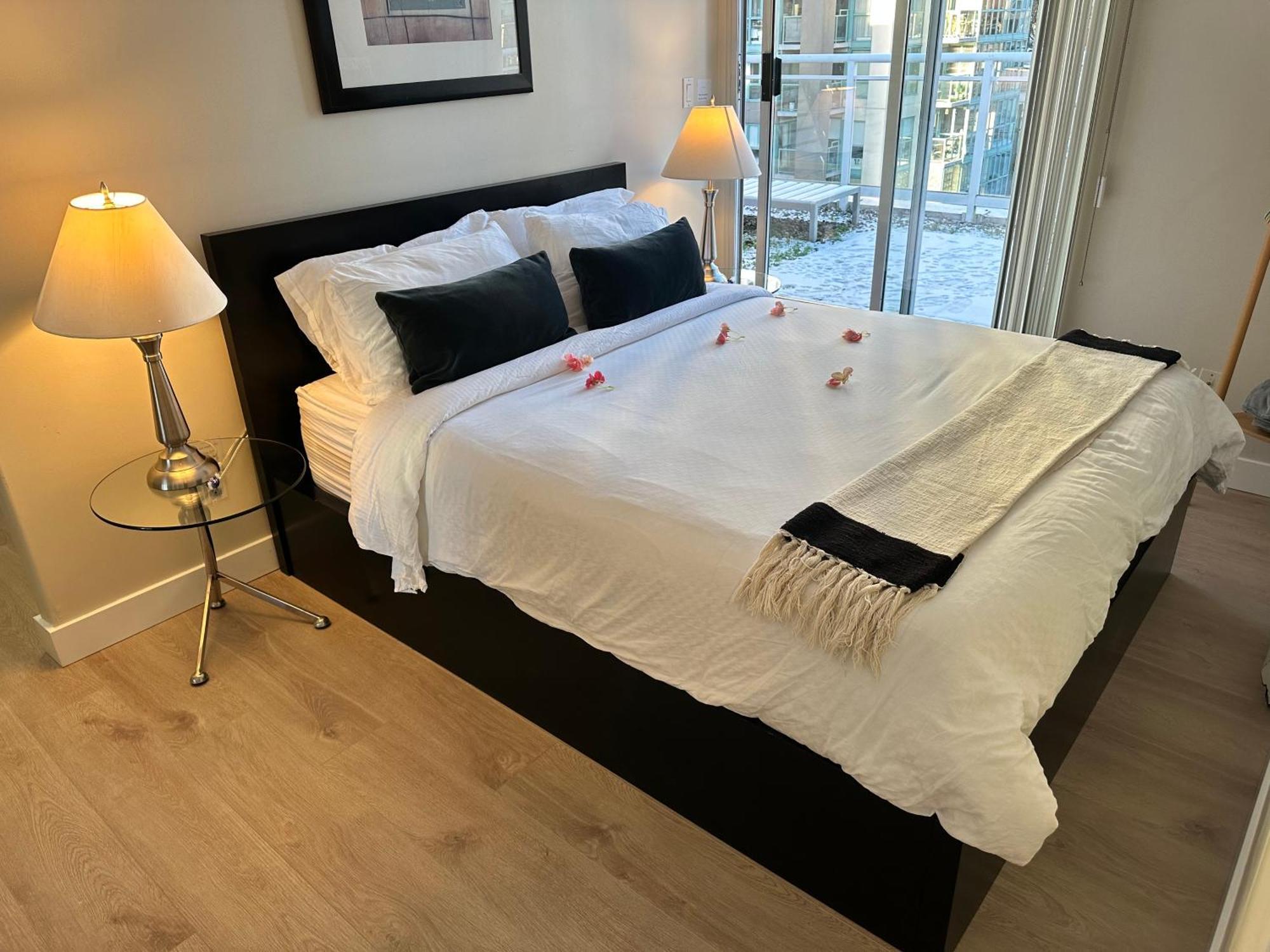 Penthouses Of Beach Ave Vancouver Kültér fotó