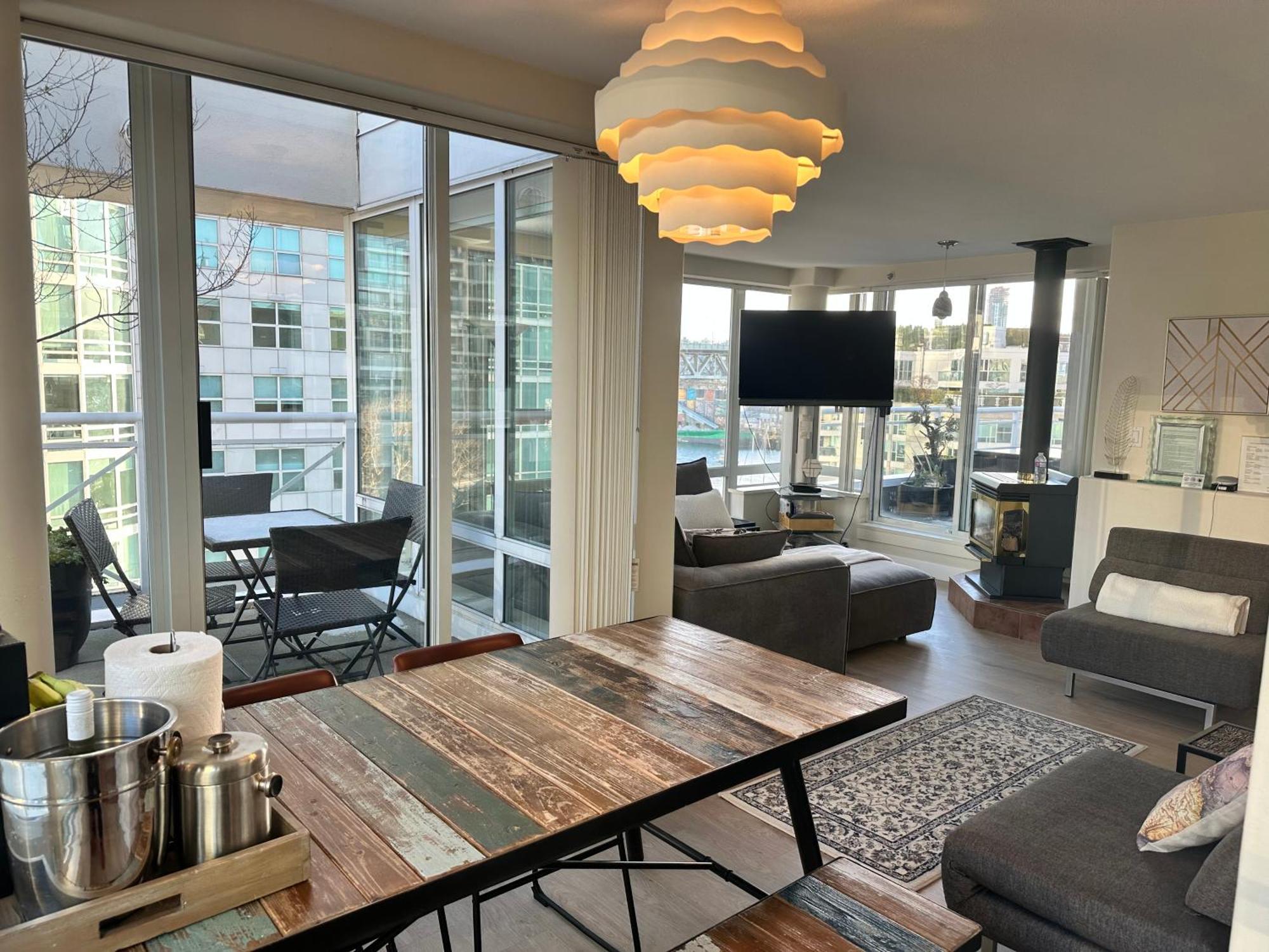 Penthouses Of Beach Ave Vancouver Kültér fotó