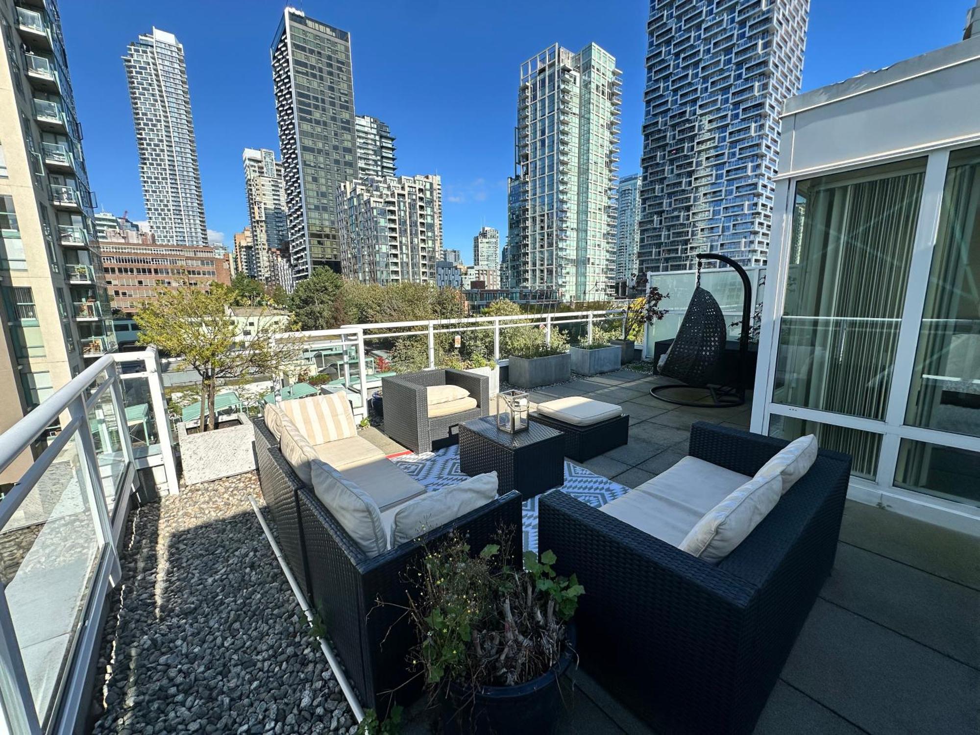 Penthouses Of Beach Ave Vancouver Kültér fotó